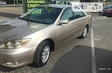 Toyota Camry 2003