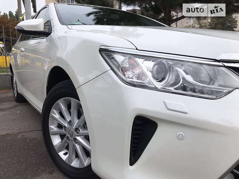 Седан Toyota Camry 2016 в Одесі
