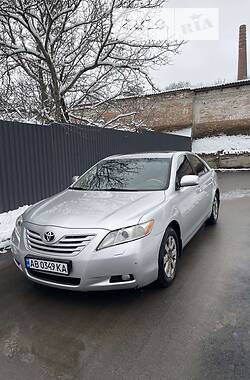 Седан Toyota Camry 2007 в Гайсине