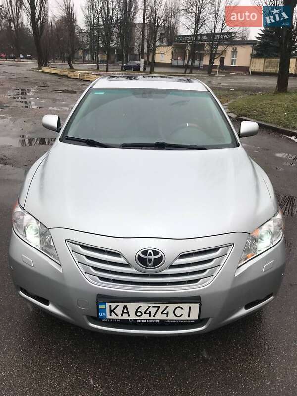 Седан Toyota Camry 2008 в 