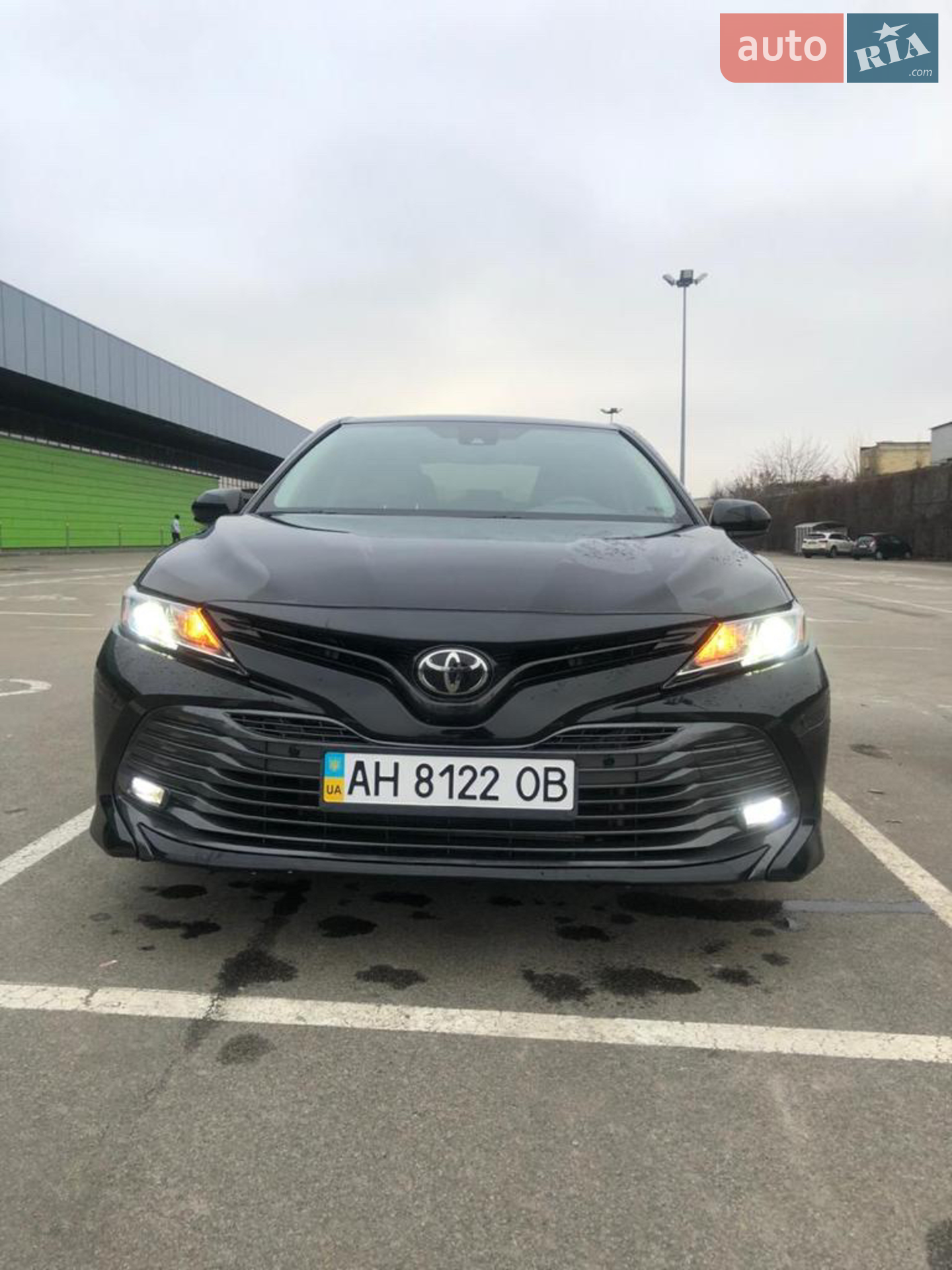2020 Toyota Camry - фото 1