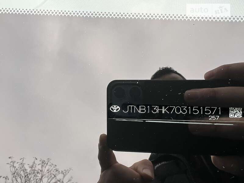 Седан Toyota Camry 2021 в Киеве