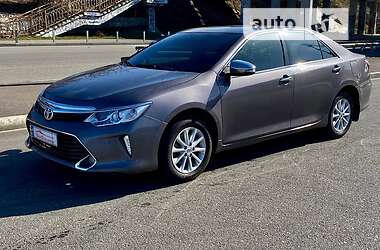 Седан Toyota Camry 2014 в 
