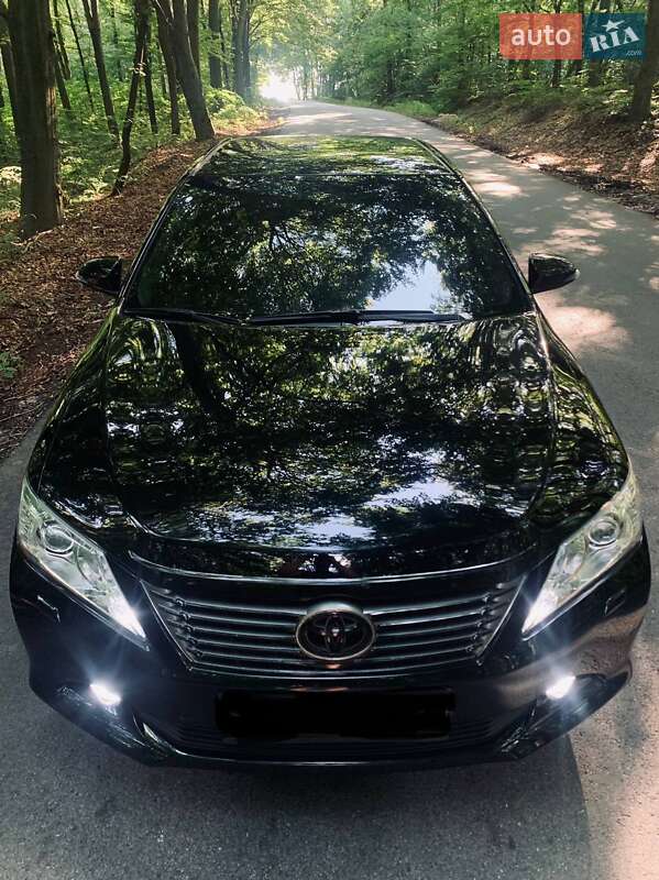 Седан Toyota Camry 2011 в Львові фото 2 Седан Toyota Camry 2011 в Львові