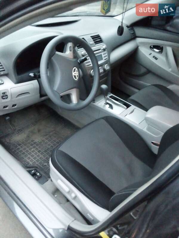 Седан Toyota Camry 2011 в Одесі