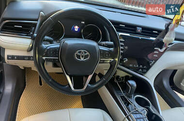 Седан Toyota Camry 2019 в Тячеве