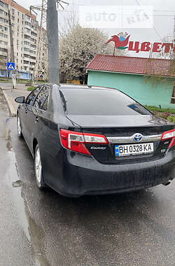 Седан Toyota Camry 2014 в Одессе