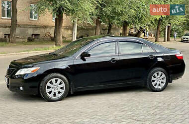 Седан Toyota Camry 2006 в Хмельницком