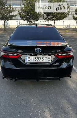 Седан Toyota Camry 2021 в Миколаєві