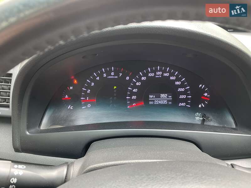 Седан Toyota Camry 2009 в Виннице