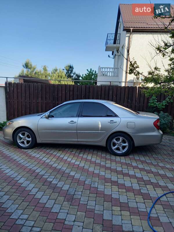 Седан Toyota Camry 2003 в Одесі