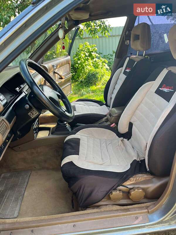 Універсал Toyota Camry 1987 в Надвірній