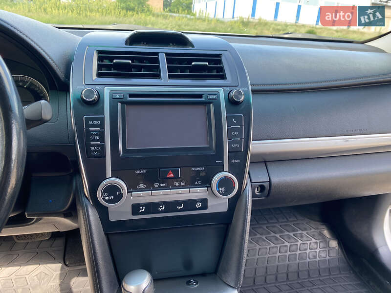 Седан Toyota Camry 2013 в Полтаві фото 5 Седан Toyota Camry 2013 в Полтаві