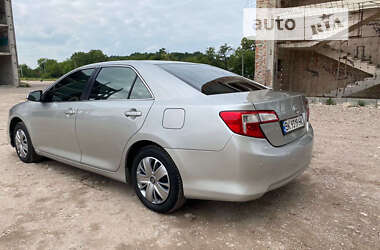 Седан Toyota Camry 2012 в 