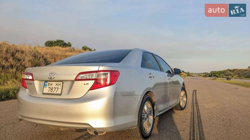 Седан Toyota Camry 2012 в Одесі