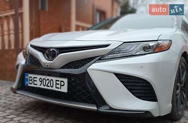 Седан Toyota Camry 2019 в Первомайську