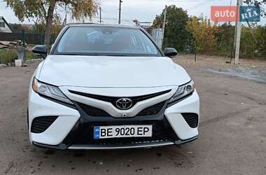 Седан Toyota Camry 2019 в Первомайську