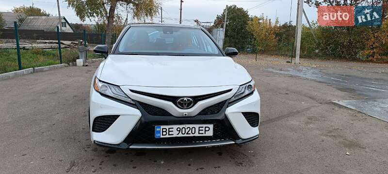 Седан Toyota Camry 2019 в Первомайске