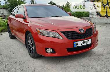 Седан Toyota Camry 2011 в Броварах
