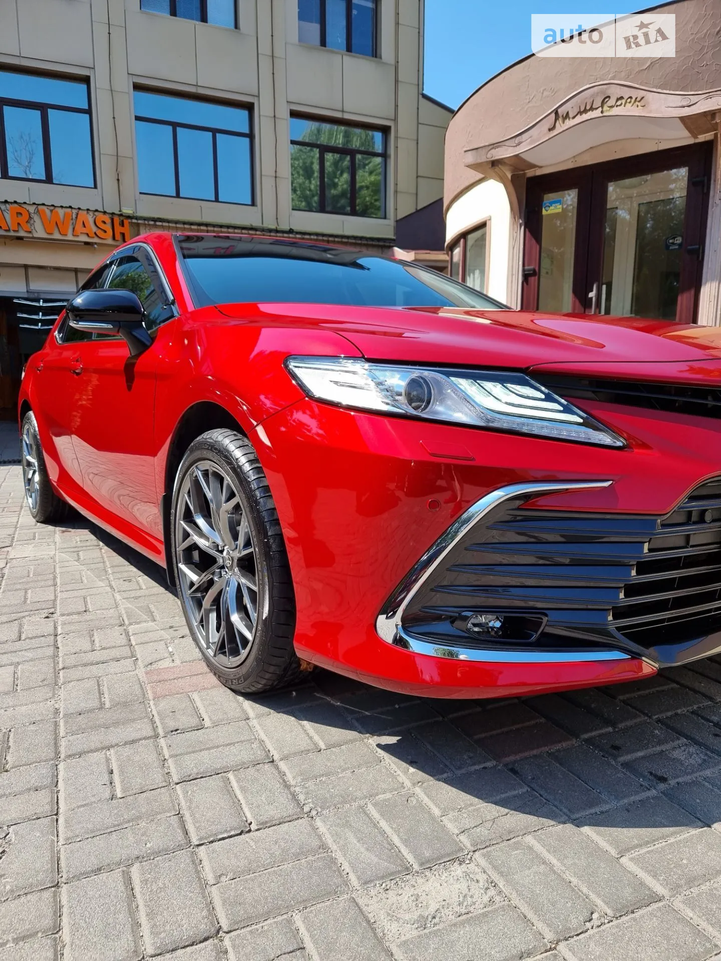 2022 Toyota Camry - фото 1
