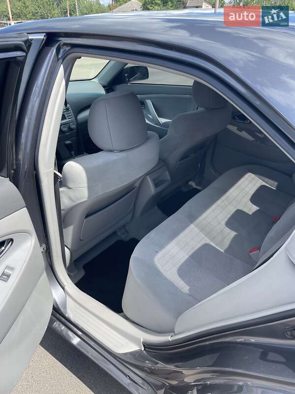 Седан Toyota Camry 2011 в Прилуках фото 10 Седан Toyota Camry 2011 в Прилуках
