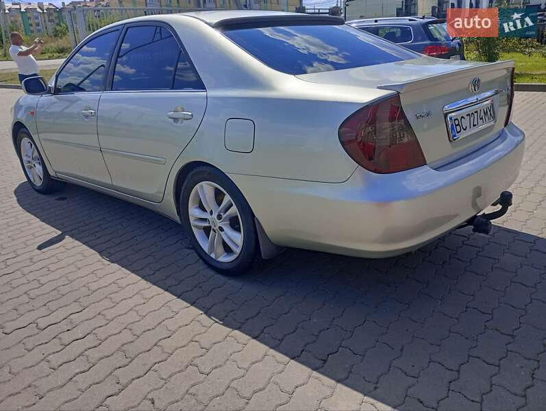 Седан Toyota Camry 2004 в Радехове фото 4 Седан Toyota Camry 2004 в Радехове