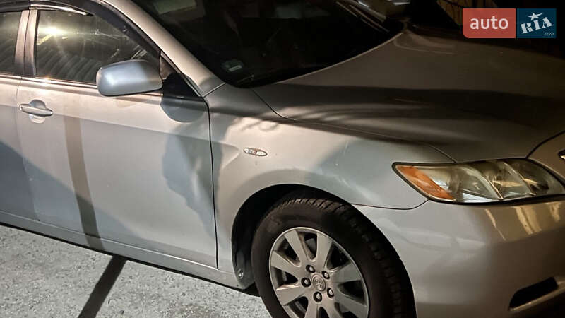 Седан Toyota Camry 2008 в Черкасах