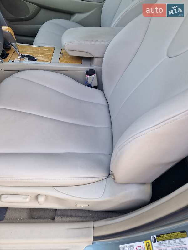 Седан Toyota Camry 2007 в Кривому Розі