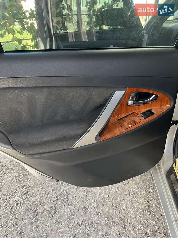 Седан Toyota Camry 2008 в Черкасах