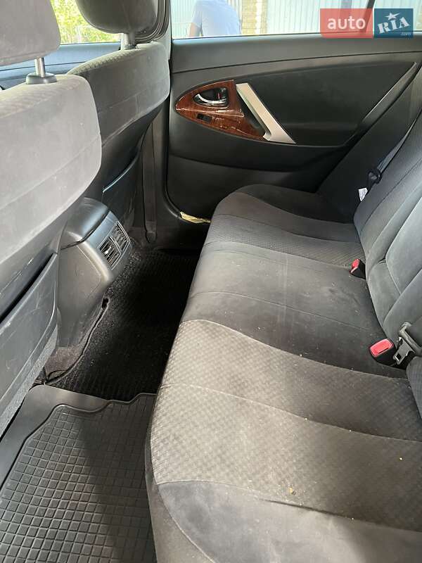 Седан Toyota Camry 2008 в Черкасах