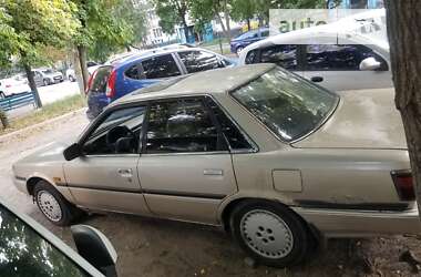 Седан Toyota Camry 1989 в Харкові