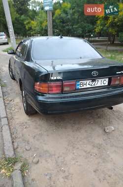 Седан Toyota Camry 1992 в Одесі