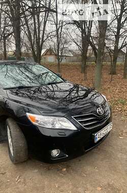 Седан Toyota Camry 2010 в Виннице