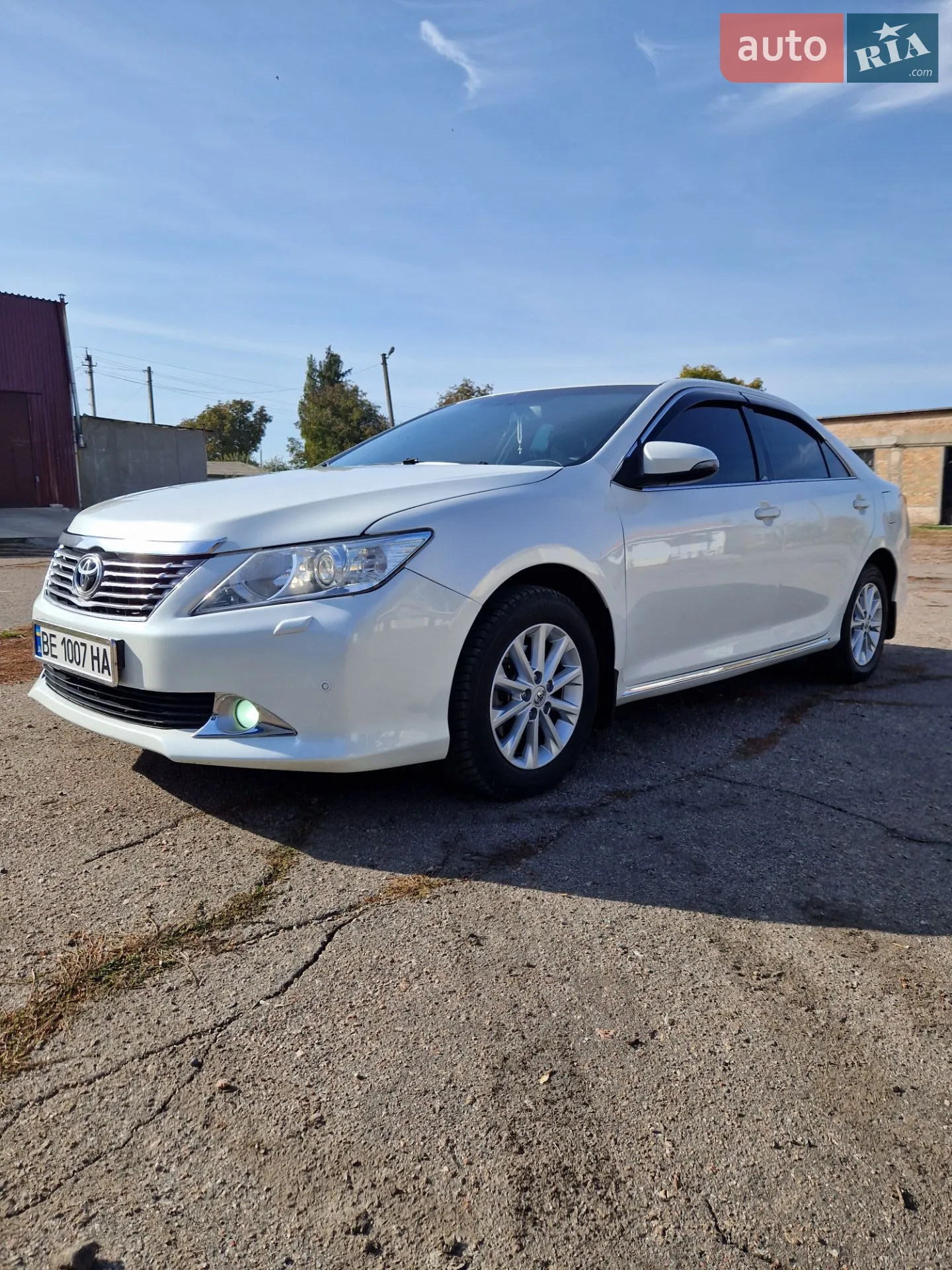 2014 Toyota Camry - фото 1
