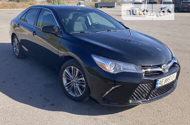 Седан Toyota Camry 2016 в Днепре