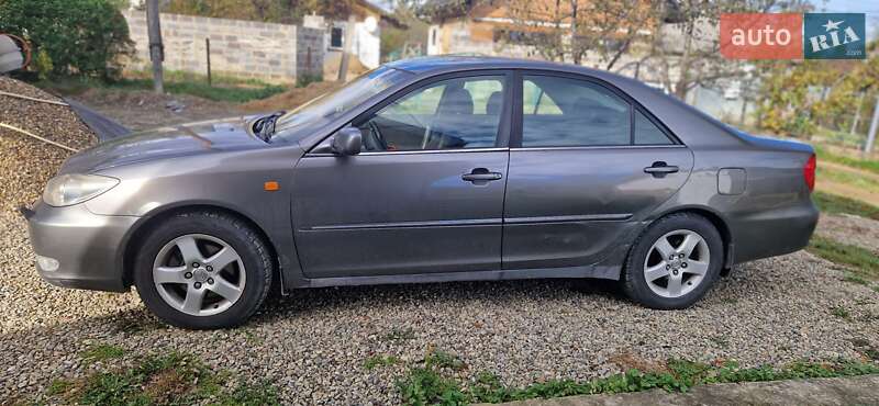 Седан Toyota Camry 2002 в Косові
