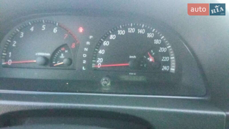 Седан Toyota Camry 2003 в Звенигородке