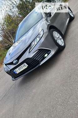 Седан Toyota Camry 2021 в Полтаве