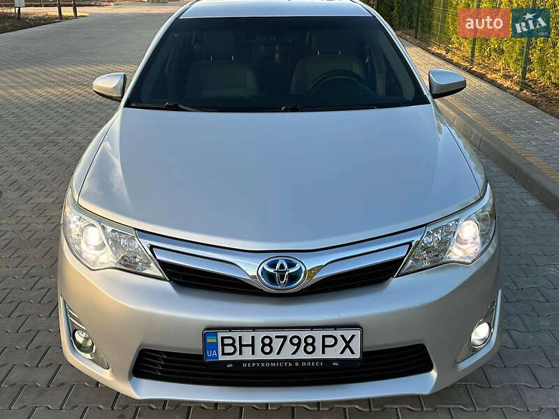 Toyota Camry 2012