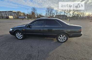 Седан Toyota Camry 1999 в Одессе