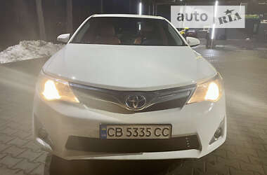 Седан Toyota Camry 2013 в 