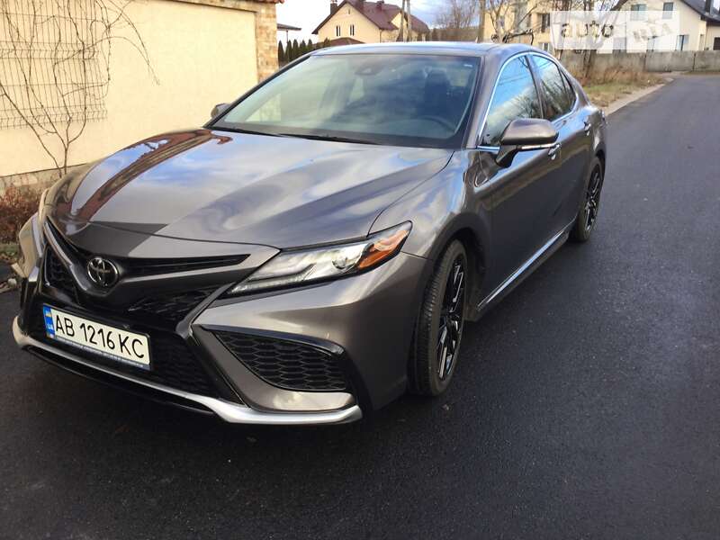 Седан Toyota Camry 2021 в Вінниці