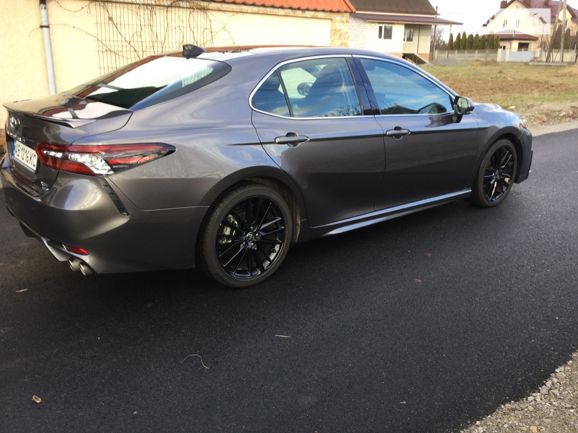 2021 Toyota Camry - мініатюра 18