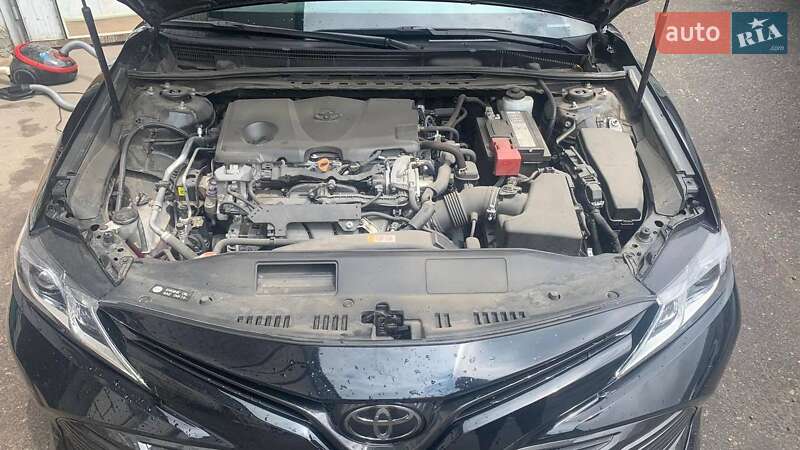 Седан Toyota Camry 2019 в Кременчуці