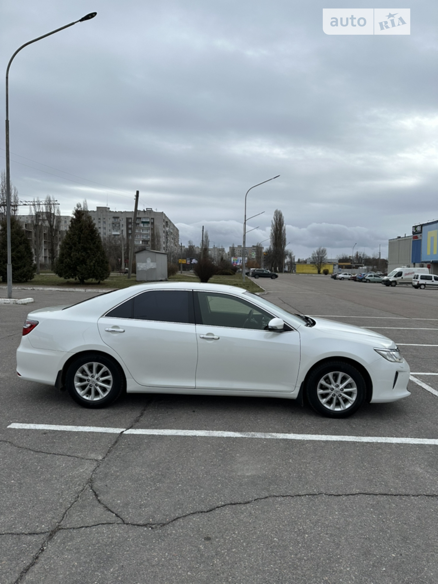 2014 Toyota Camry - мініатюра 3