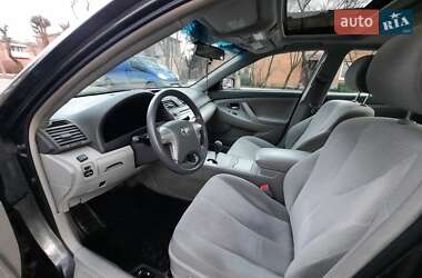 Седан Toyota Camry 2010 в Ивано-Франковске