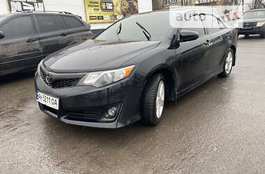 Седан Toyota Camry 2013 в Покровську