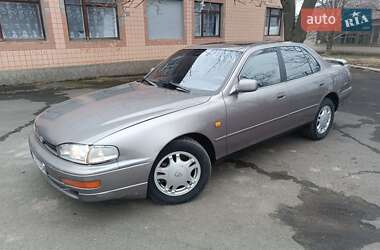 Седан Toyota Camry 1994 в Доманевке