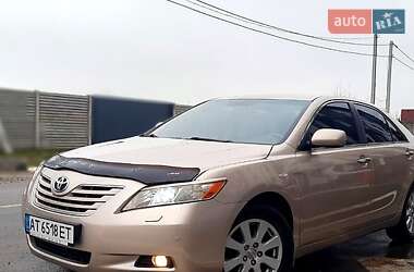 Седан Toyota Camry 2008 в Киеве