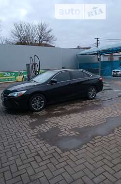 Седан Toyota Camry 2015 в Николаеве